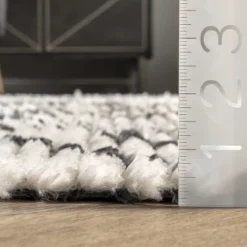 NuLOOM Alyson Modern Abstract Soft Shag Fringe Area Rug 13 NuLOOM Alyson Modern Abstract Soft Shag Fringe Area Rug -Decoration Series Shop GUEST 168bd1f9 5cde 49ce 84c4 3c495b44662f