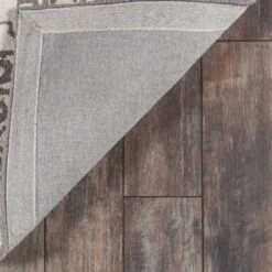 2'3"x8' Floral Tufted Runner Brown - Momeni -Decoration Series Shop GUEST 6958519e 09d6 4dd0 bbf0 cd6920d17e85