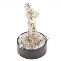 Insten Magnetic Snowflakes Desktop Sculpture, Desk Toy & Decoration For Teens And Adults 11 Insten Magnetic Snowflakes Desktop Sculpture, Desk Toy & Decoration For Teens And Adults -Decoration Series Shop GUEST 8f84f9fc dc0f 4dbb b195 6aa35358de25