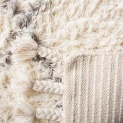 Casablanca CSB951 Hand Tufted Area Rug - Safavieh 11 Casablanca CSB951 Hand Tufted Area Rug - Safavieh -Decoration Series Shop GUEST a14a36b4 39cc 4f4b ac71 22548ed7e6e8