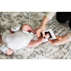 Pearhead Babyprints Photo Frame And Clean Touch Ink Pad, Distressed -Decoration Series Shop GUEST aa55edf8 e301 4203 8d18 3406f46614d0