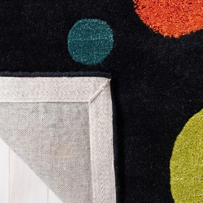 Soho SOH728 Hand Tufted Contemporary Area Rug - Safavieh 4 Soho SOH728 Hand Tufted Contemporary Area Rug - Safavieh - Image 2