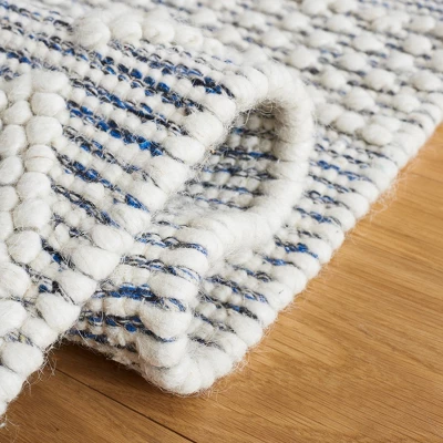 Vermont VRM251 Hand Loomed Area Rug - Safavieh 6 Vermont VRM251 Hand Loomed Area Rug - Safavieh - Image 4